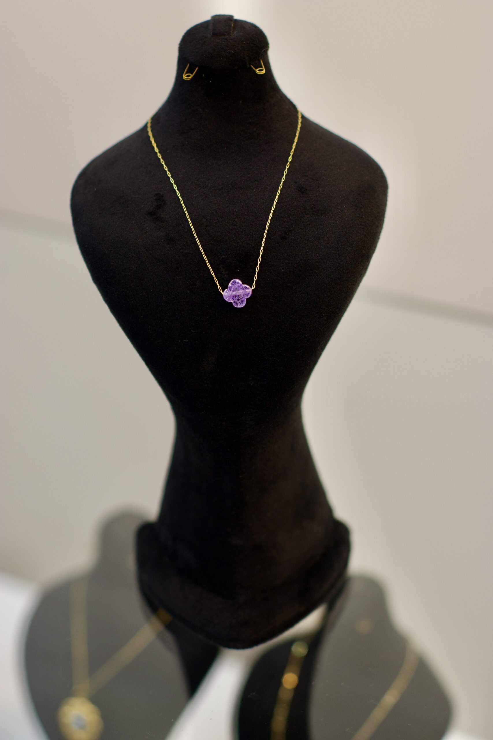 گردنبند ونکلیف بنفش - تصویر 2