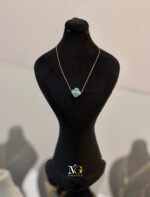 گردنبند طلا ۱۸ عیار طرح ون‌کلیف آبی