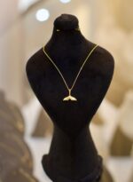 گردنبند طلا زنانه طرح دم وال